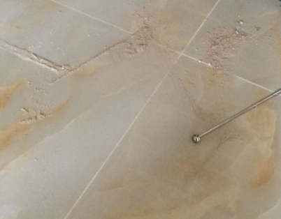 济阳瓷砖空鼓维修公司分享粘合剂选择不当在瓷砖铺贴过程中可能导致以下问题